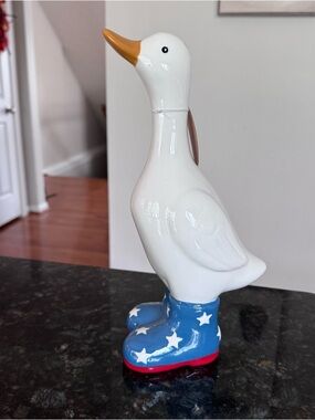 NEW Stars & Stripes Ceramic Patriotic Duck w Rain Boots Fourth Of July 12”